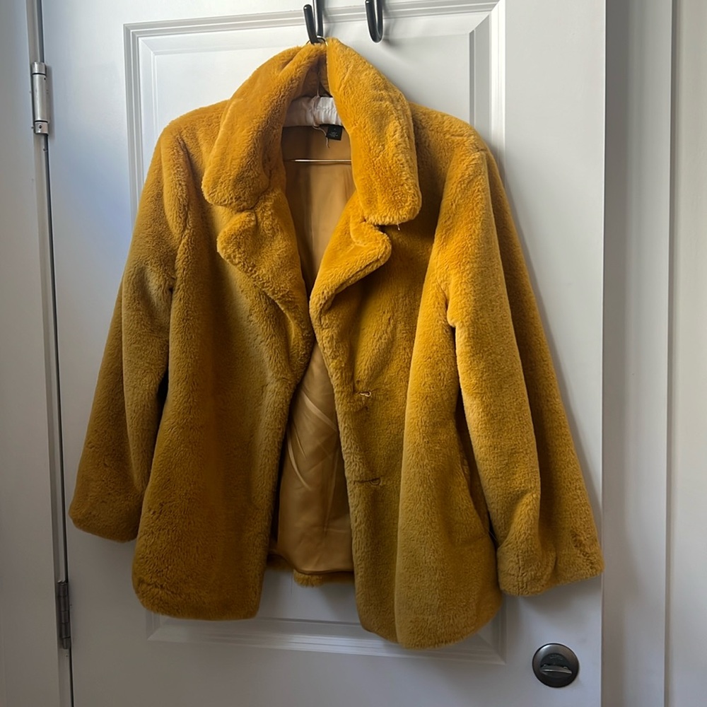 Gold faux fur jacket by halogen size small